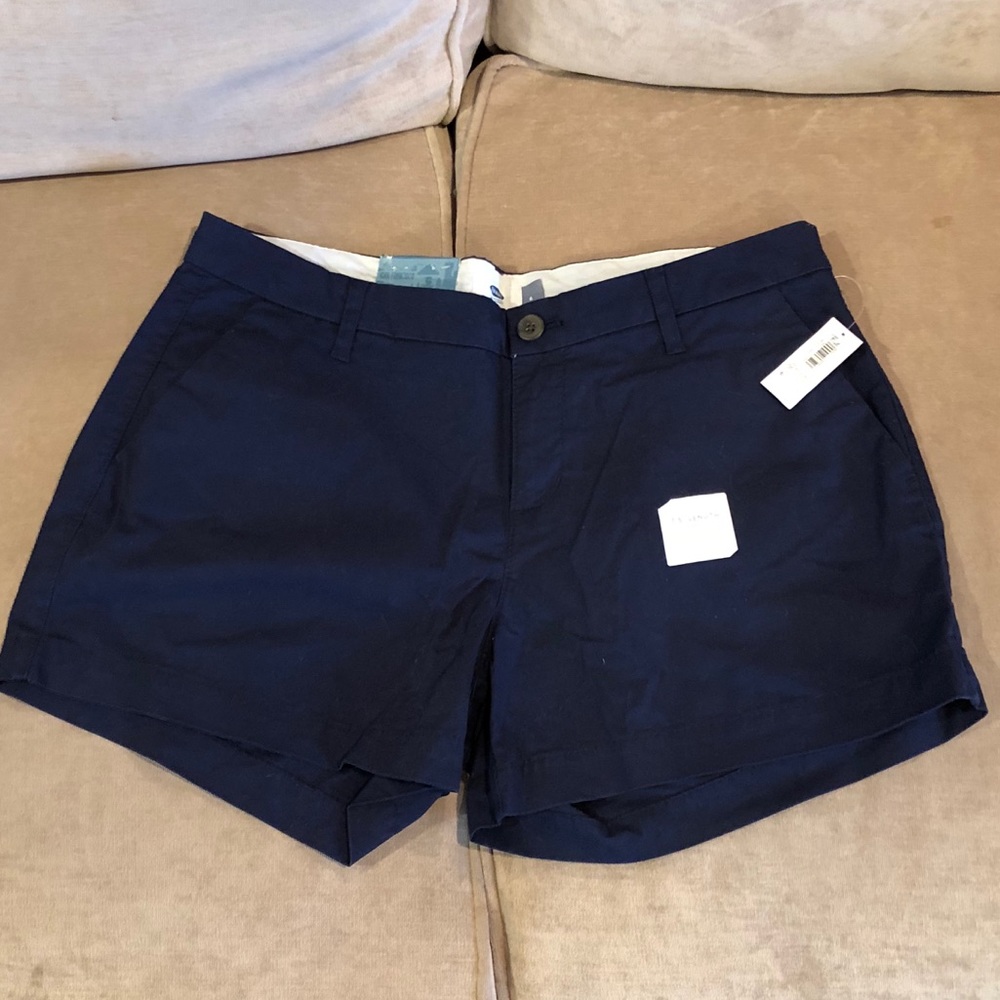 BNWT Old Navy Shorts Size 6 Navy Blue